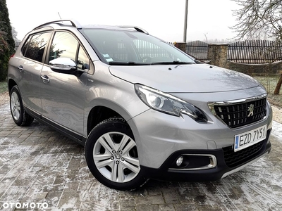 Peugeot 2008 1.2 Pure Tech Style