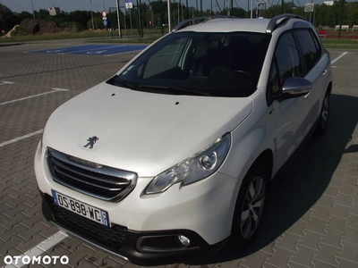 Peugeot 2008 1.2 Pure Tech Style