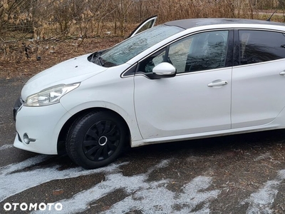 Peugeot 208 1.2 PureTech Allure