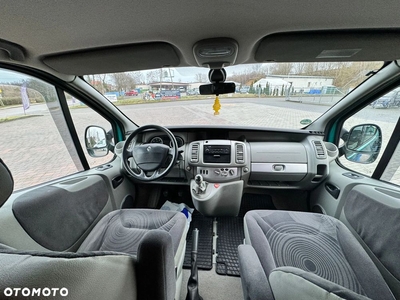 Renault Trafic 2.0 dCi 115 Grand Passenger Privilège