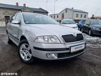 Skoda Octavia 1.6 FSI Ambiente Tiptr