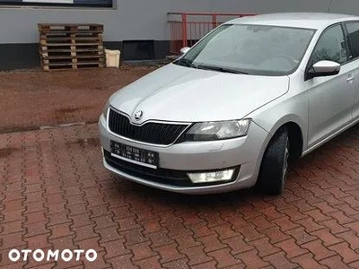 Skoda RAPID Spaceback 1.6 TDI (Green tec) Joy