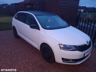 Skoda RAPID Spb 1.0 TSI Style