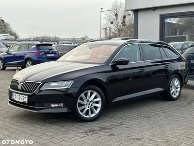 Skoda Superb 1.6 TDI Style DSG