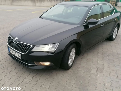 Skoda Superb 2.0 TDI Active DSG