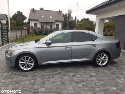 Skoda Superb 2.0 TDI DSG Premium Edition