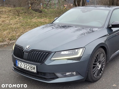 Skoda Superb 2.0 TDI Sportline DSG