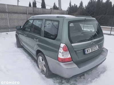 Subaru Forester 2.5 XT LUN