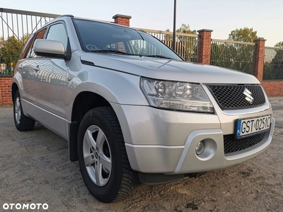 Suzuki Grand Vitara 2.0