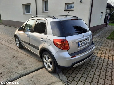 Suzuki SX4 1.6 GS / Premium