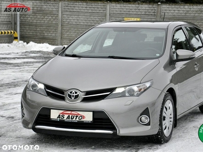 Toyota Auris 1.33 Dual-VVT-i Life Plus