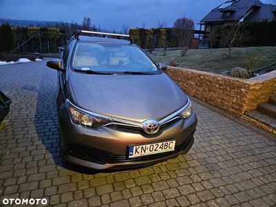 Toyota Auris 1.33 VVT-i Active