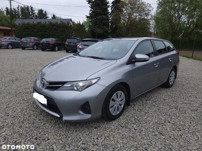 Toyota Auris 1.33 VVT-i Life