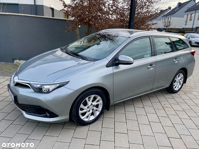 Toyota Auris 1.6 Active