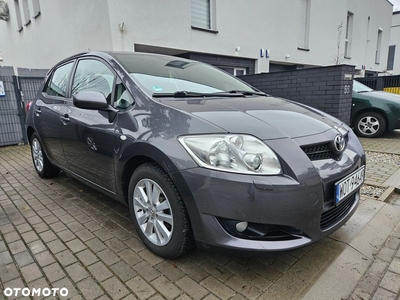 Toyota Auris 1.6 VVT-i Multimode Executive