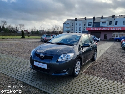 Toyota Auris 1.6 VVT-i Sol