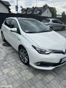 Toyota Auris 1.8 VVT-i Hybrid Automatik Executive