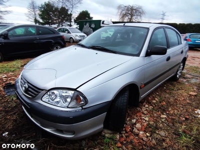 Toyota Avensis 1.6 VVT-i Terra