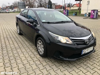 Toyota Avensis 2.0 D-4D Active