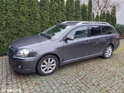 Toyota Avensis 2.2 D-4D Sol Plus