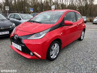 Toyota Aygo x-play touch