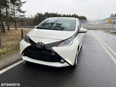 Toyota Aygo x-play touch