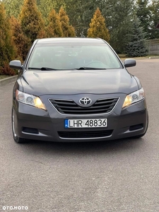 Toyota Camry 2.4 Hybrid