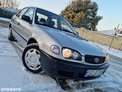 Toyota Corolla 1.4 Terra1