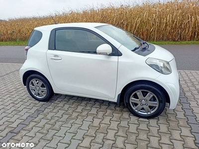 Toyota iQ 1.0 +