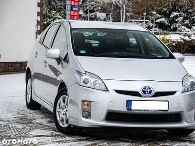 Toyota Prius (Hybrid)