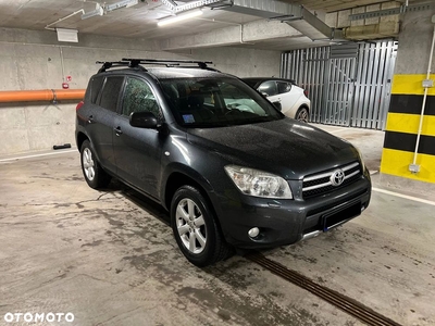 Toyota RAV4 2.0 VVT-i Prestige