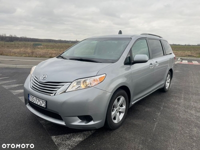 Toyota Sienna 3.5 V6