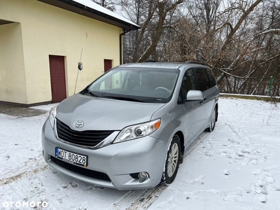 Toyota Sienna 3.5 V6