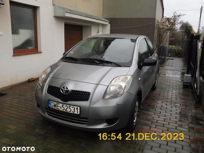 Toyota Yaris 1.0 Base