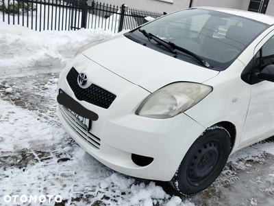 Toyota Yaris 1.0 Luna