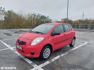 Toyota Yaris 1.0 Luna