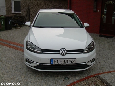 Volkswagen Golf 1.6 TDI Sound