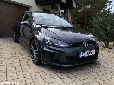 Volkswagen Golf GTD (BlueMotion Technology) DSG