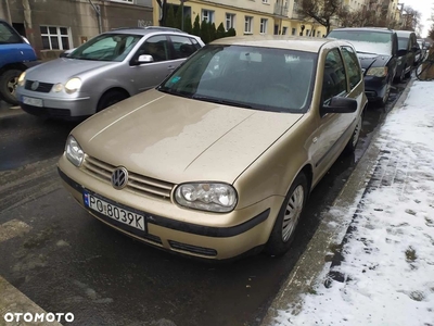 Volkswagen Golf IV 1.6 Basis