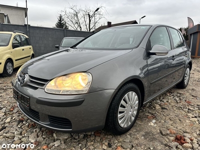 Volkswagen Golf V 1.6 Trendline