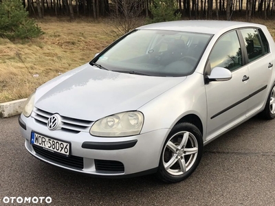 Volkswagen Golf V 1.6 Trendline Tiptr