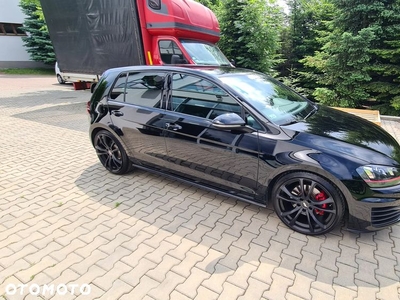 Volkswagen Golf VII 2.0 TSI BMT GTI