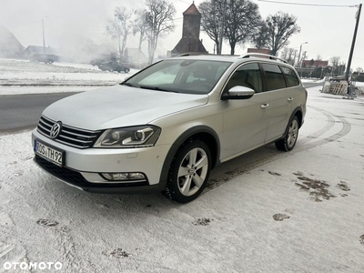 Volkswagen Passat Alltrack 2.0 TDI 4Motion DSG BlueMotion Tec