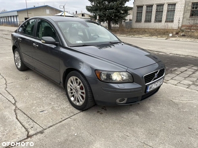 Volvo S40