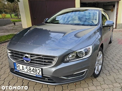 Volvo S60 T3 Drive-E Momentum