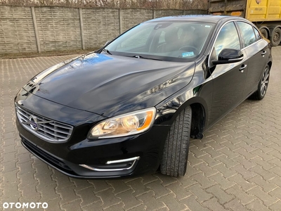 Volvo S60 T5 Powershift Edition