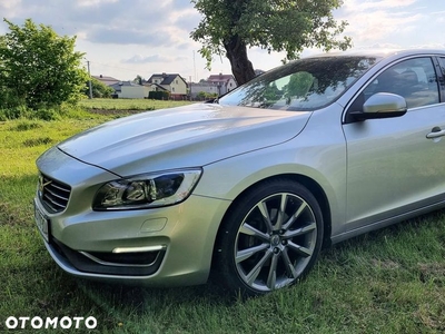 Volvo S60 T6 AWD Momentum