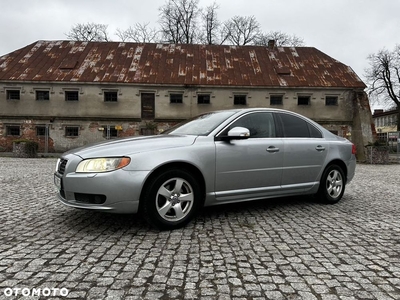 Volvo S80