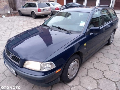 Volvo V40 1.8