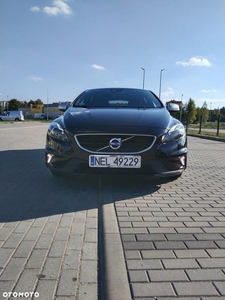 Volvo V40 D2 Drive-E R-Design Momentum